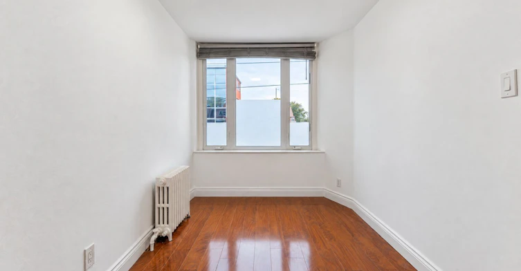 Main-203 Islington Avenue, Toronto, ON, M8V 3B8 - 14