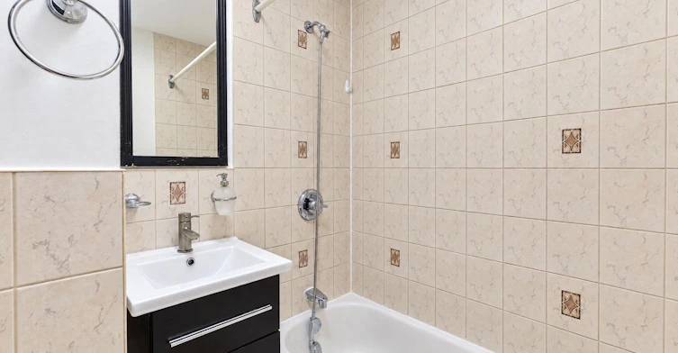 Main-203 Islington Avenue, Toronto, ON, M8V 3B8 - 22
