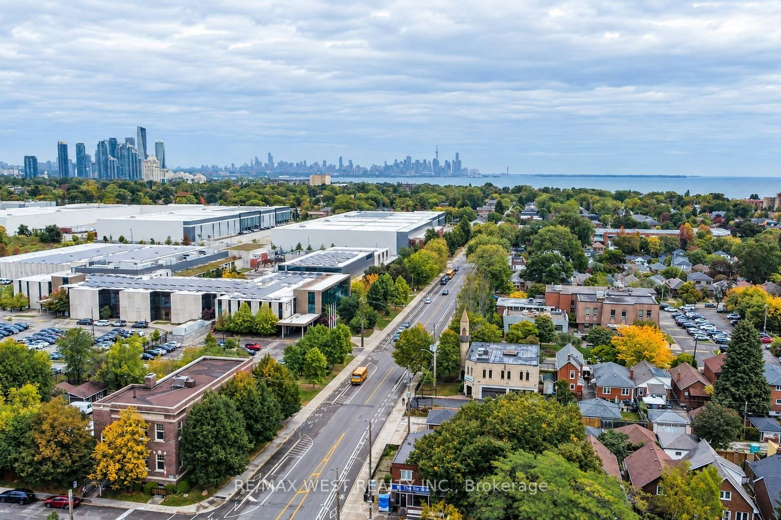 Main-203 Islington Avenue, Toronto, ON, M8V 3B8 - 40