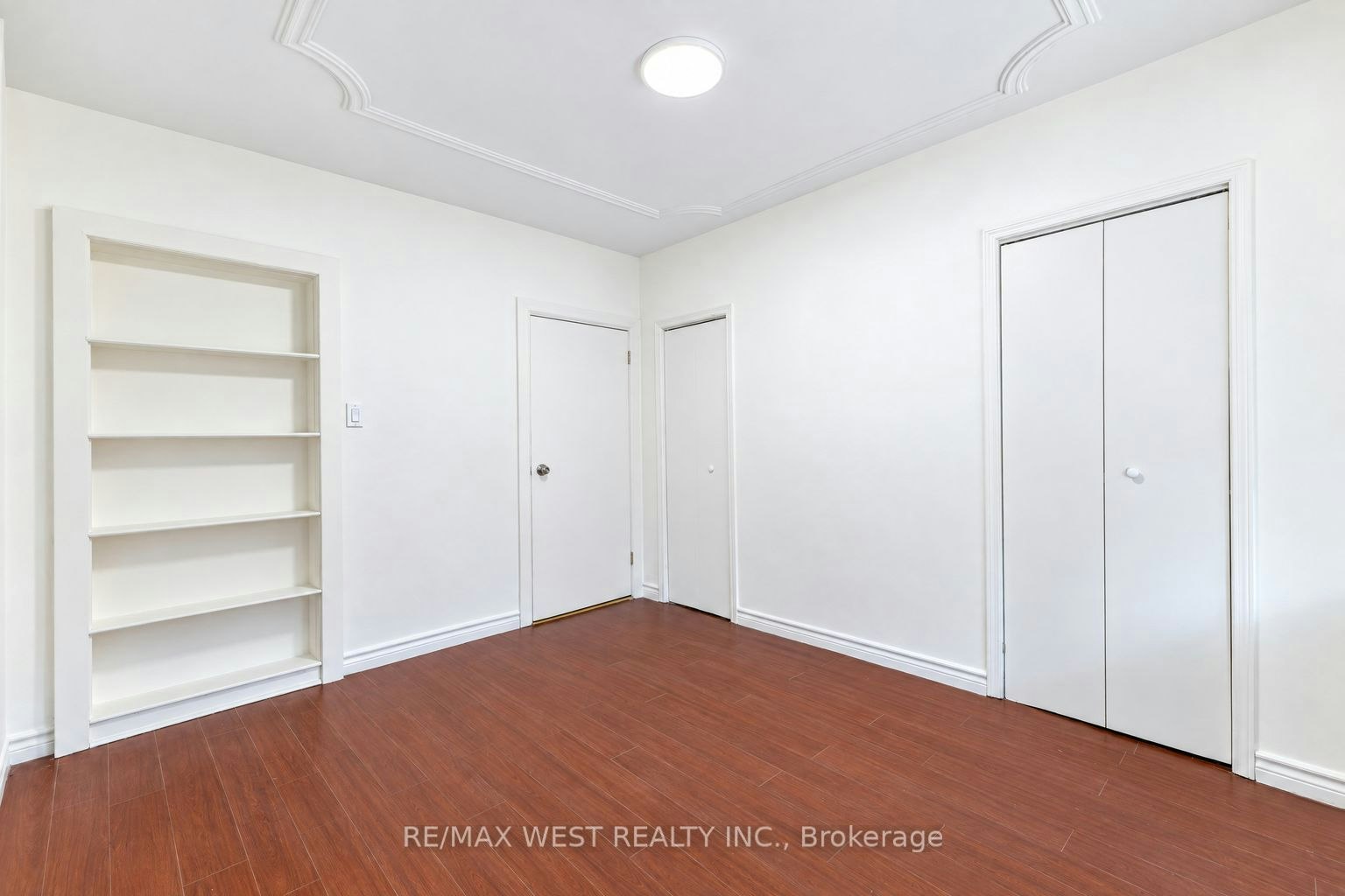 Main-203 Islington Avenue, Toronto, ON, M8V 3B8 - 25