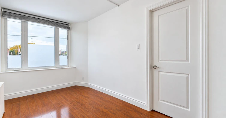 Main-203 Islington Avenue, Toronto, ON, M8V 3B8 - 15