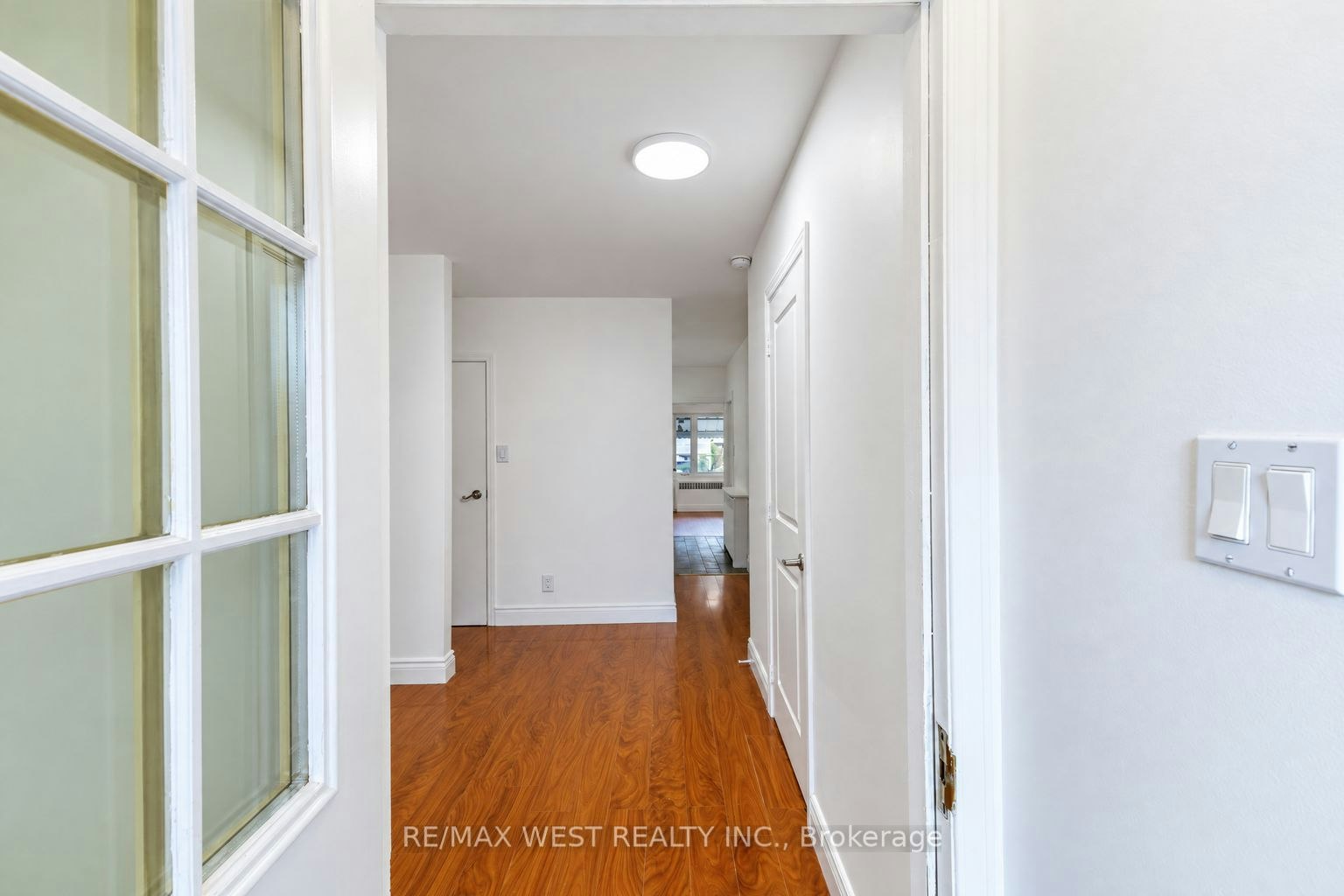 Main-203 Islington Avenue, Toronto, ON, M8V 3B8 - 12