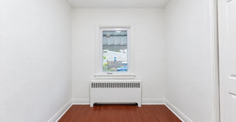 Main-203 Islington Avenue, Toronto, ON, M8V 3B8 - 34
