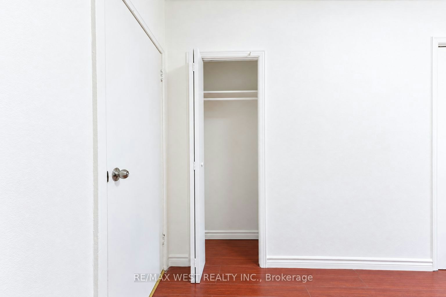 Main-203 Islington Avenue, Toronto, ON, M8V 3B8 - 29