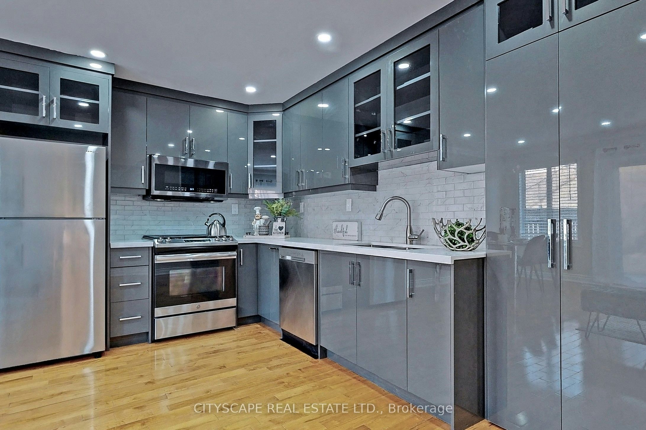 343 Wildgrass Road, Mississauga, ON, L5B 4H1 - 7