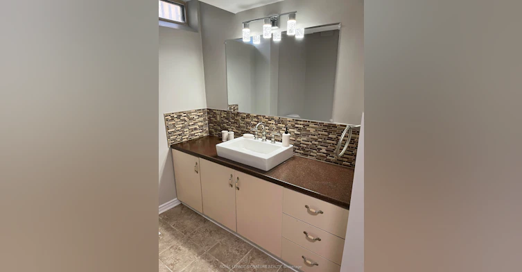 Bsmt-21 Melbert Road, Toronto, ON, M9C 3P5 - 11
