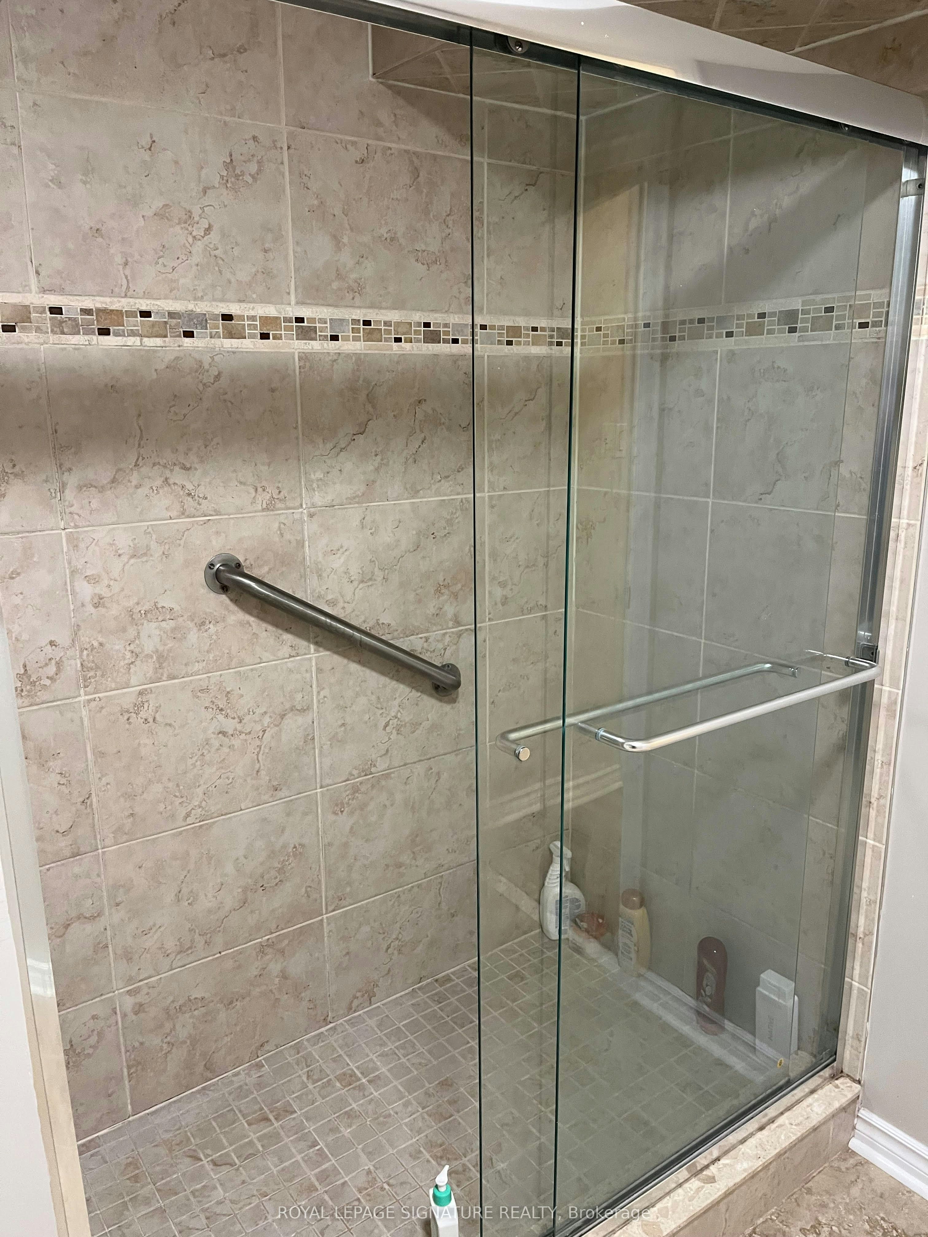 Bsmt-21 Melbert Road, Toronto, ON, M9C 3P5 - 12