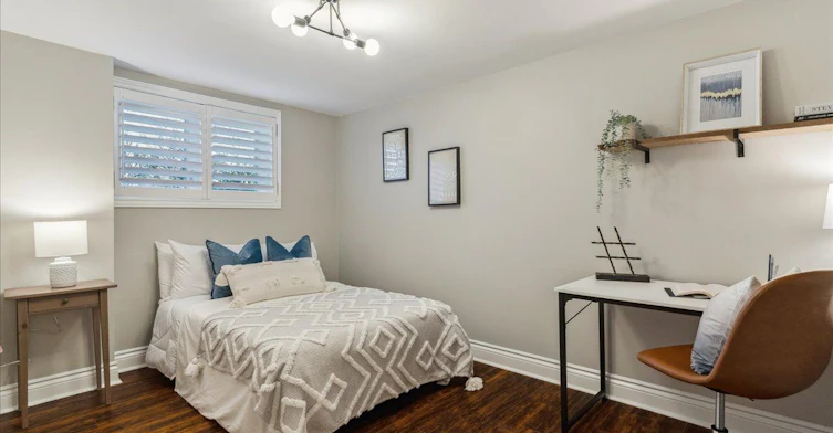 2A Elton Crescent, Toronto, ON, M8W 2X8 - 14