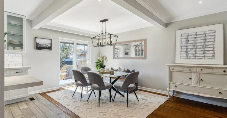 2A Elton Crescent, Toronto, ON, M8W 2X8 - 5