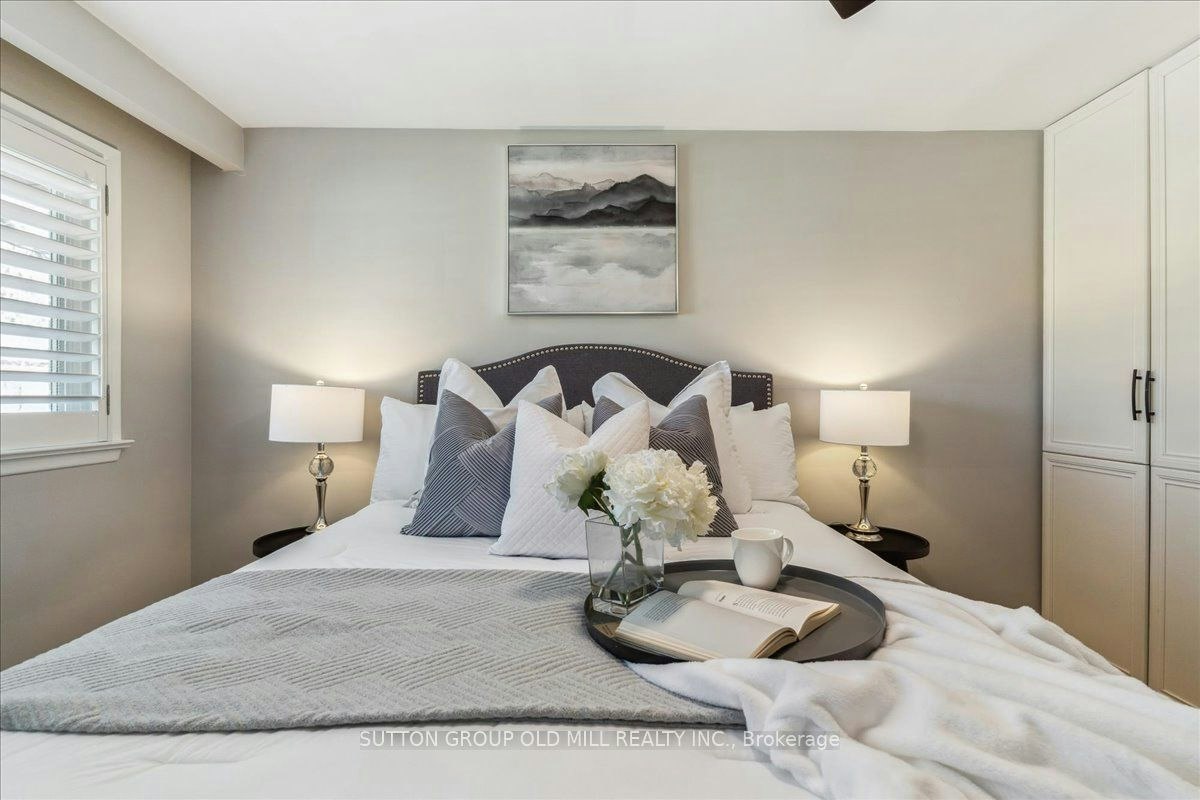 2A Elton Crescent, Toronto, ON, M8W 2X8 - 10