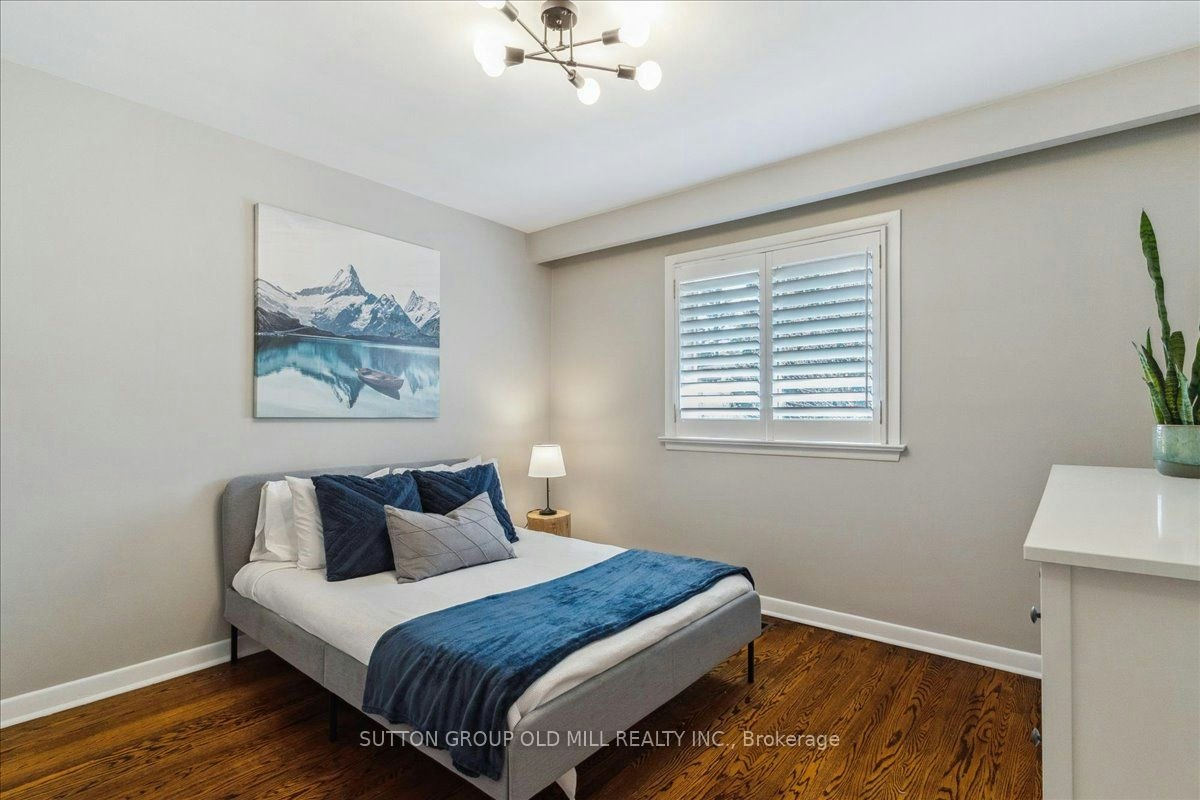2A Elton Crescent, Toronto, ON, M8W 2X8 - 9