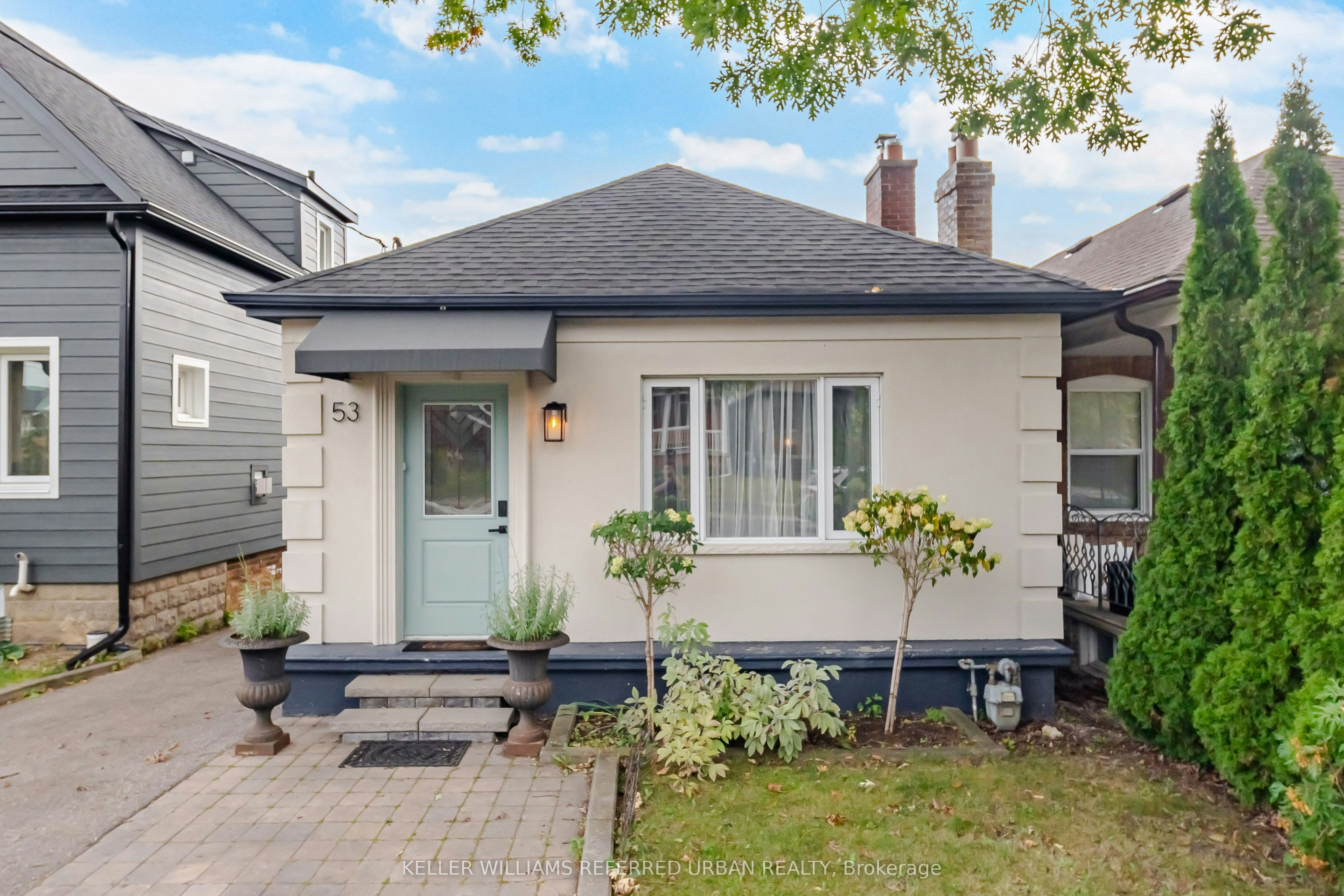 53 Bowie Avenue, Toronto, ON, M6E 2P4