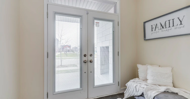 272 Squire Crescent, Oakville, ON, L6H 0L8 - 3