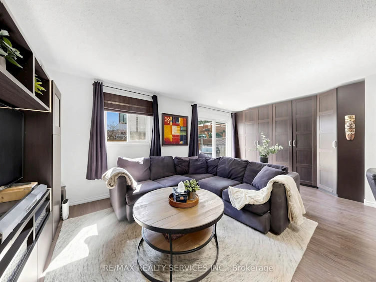 57-93 Hansen Road N, Brampton, ON, L6V 3C8 - 9