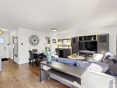 57-93 Hansen Road N - 5