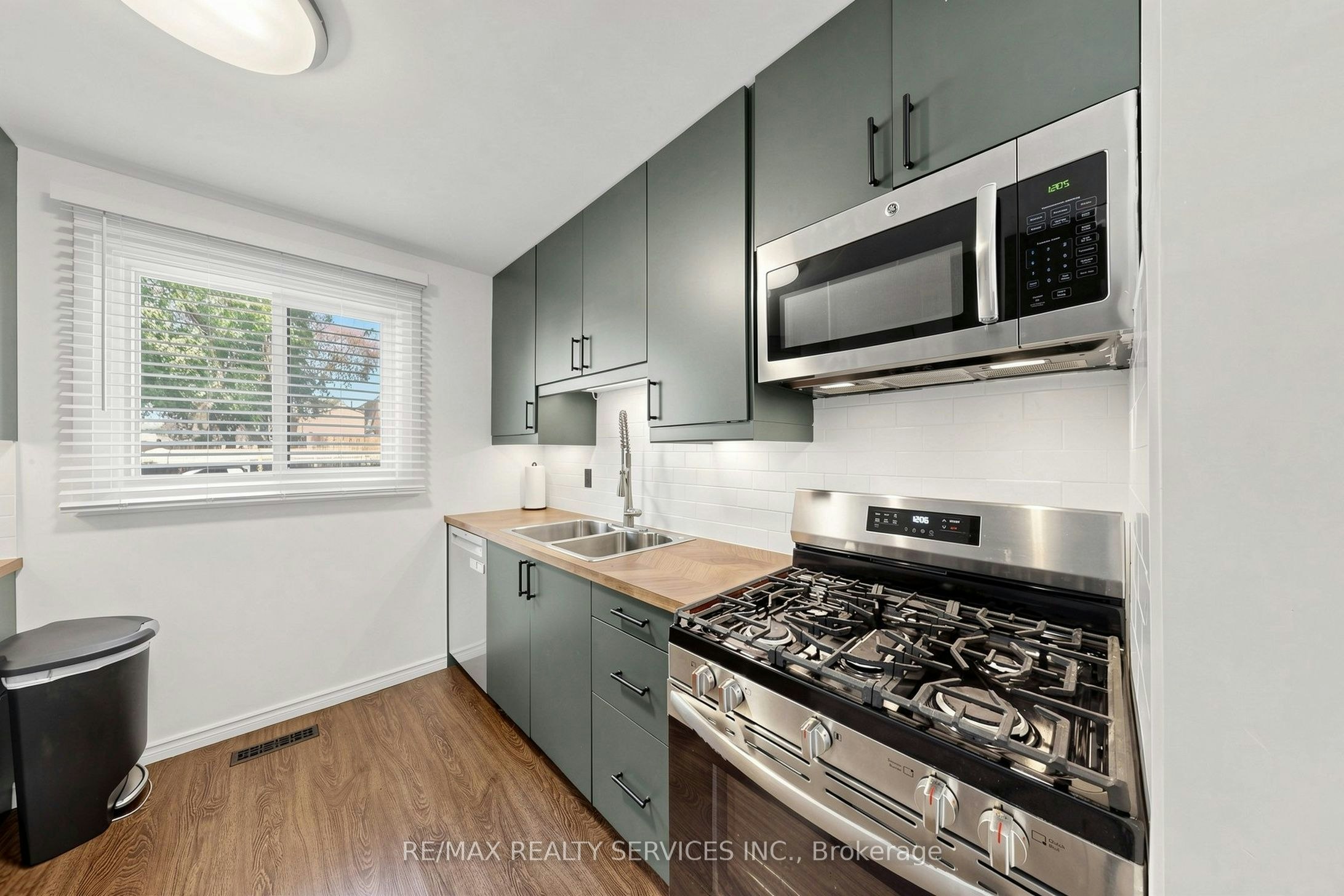 57-93 Hansen Road N, Brampton, ON, L6V 3C8 - 21
