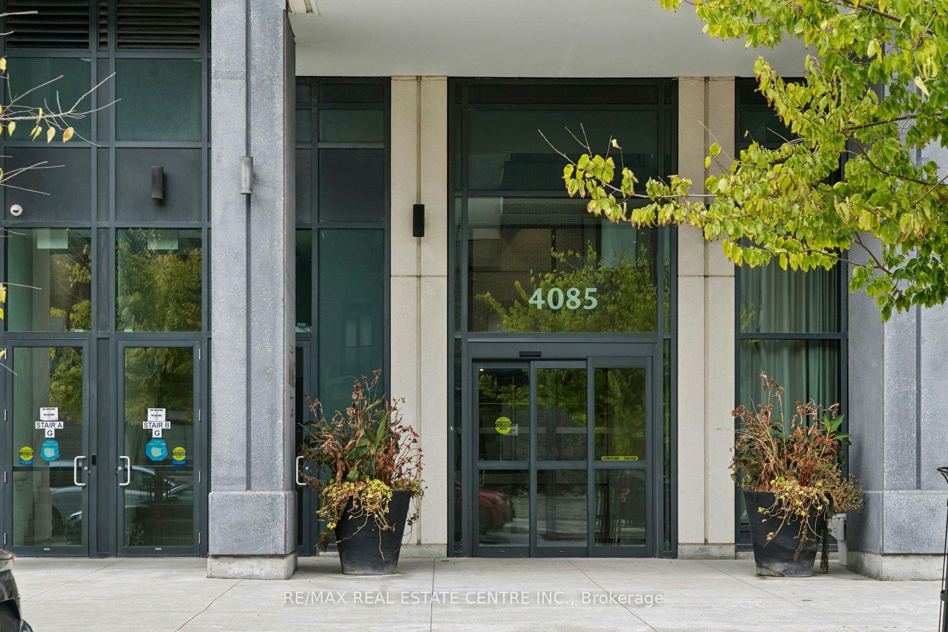 1104-4085 Parkside Village Drive, Mississauga, ON, L5B 0K9 - 2
