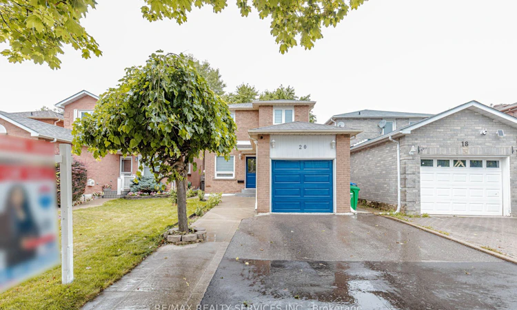 20 Murdoch Drive