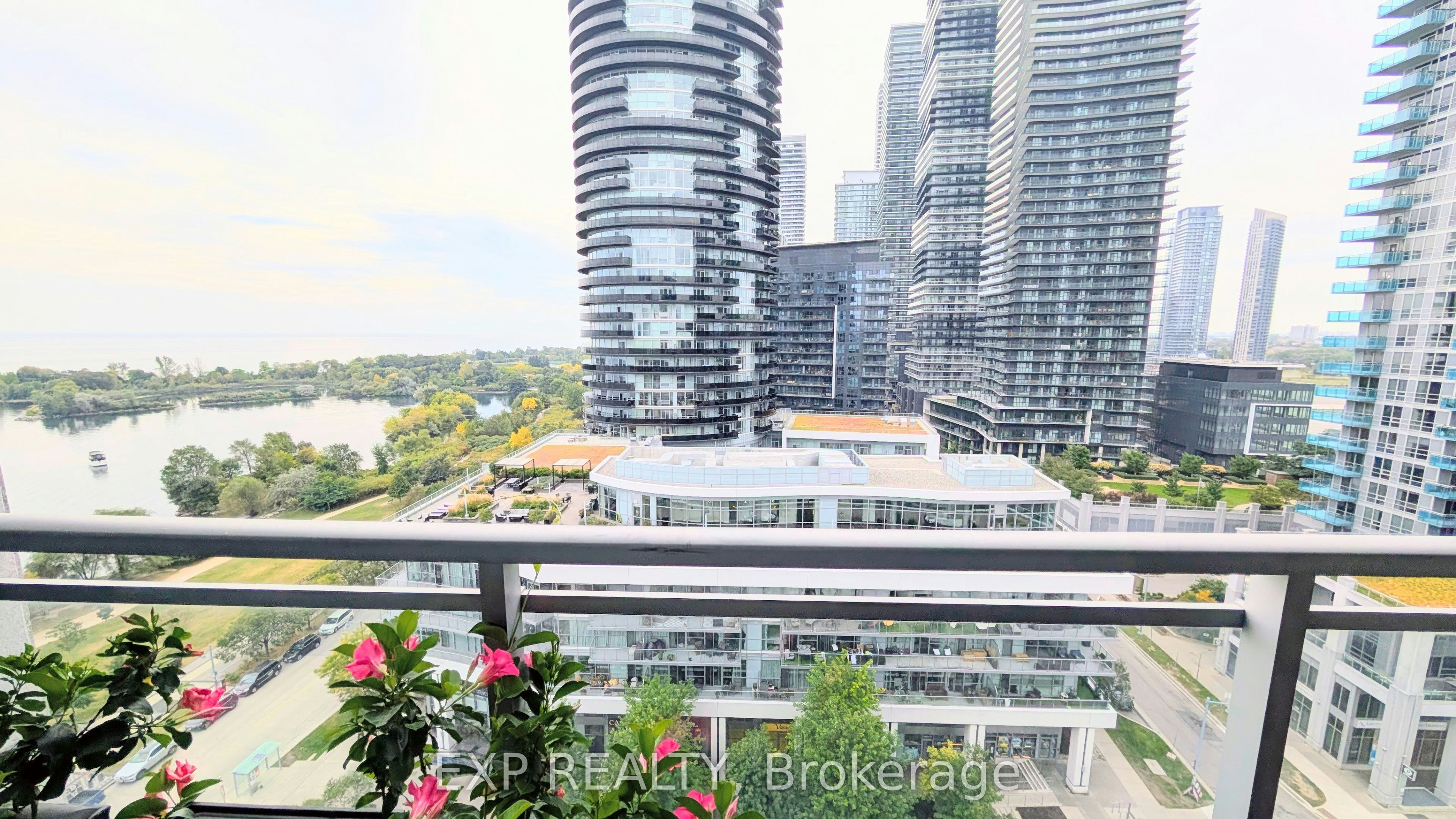 1213-58 Marine Parade Drive, Toronto, ON, M8V 4G1 - 33