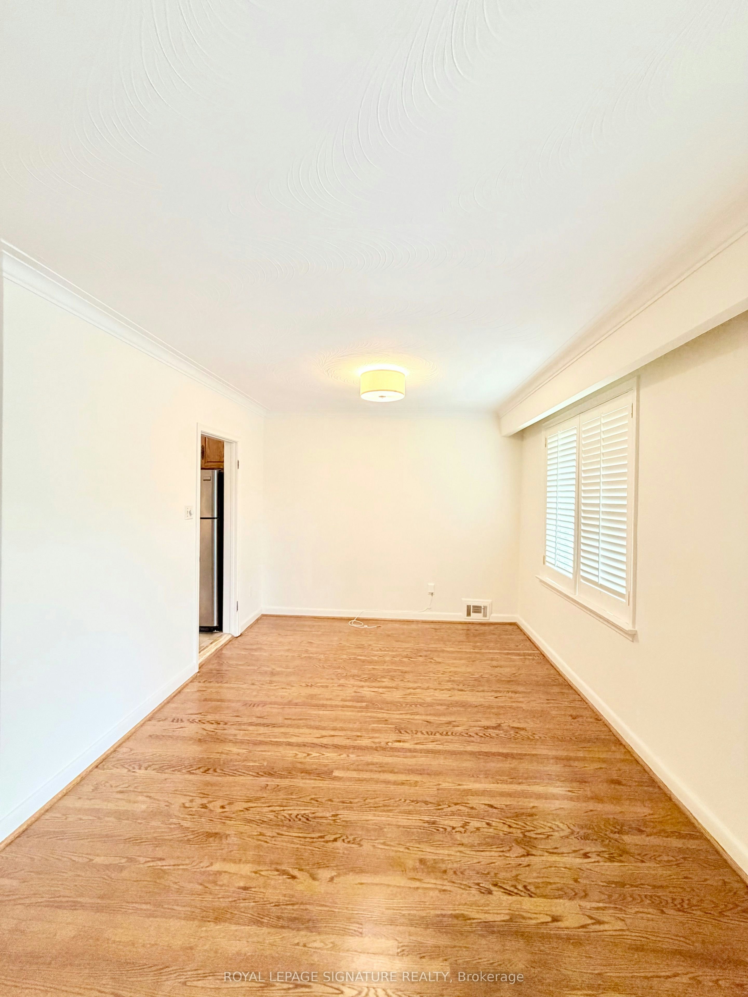 Main-3 Avery Avenue, Toronto, ON, M9C 1K1 - 12