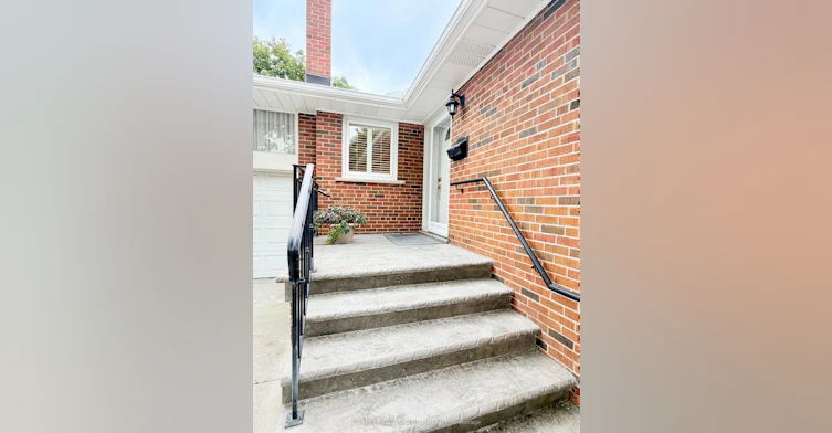 Main-3 Avery Avenue, Toronto, ON, M9C 1K1 - 2
