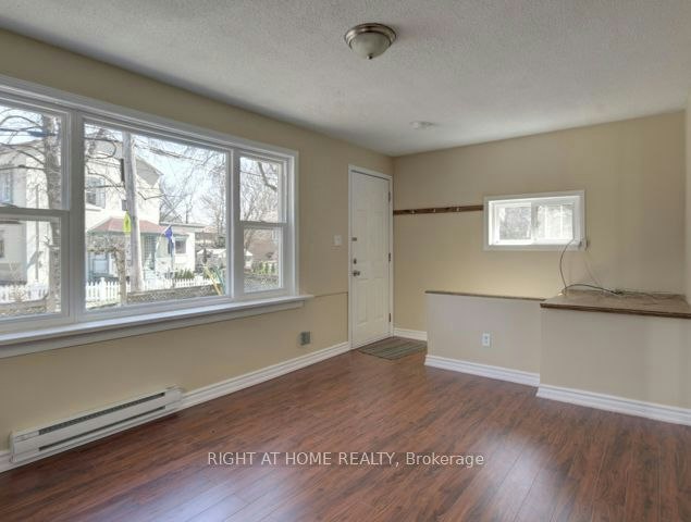 1-26 Victoria Street, Toronto, ON, M8V 1M6