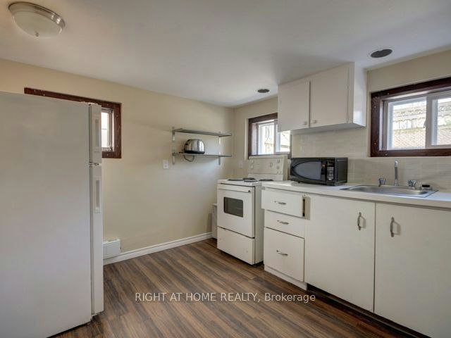 1-26 Victoria Street, Toronto, ON, M8V 1M6 - 5