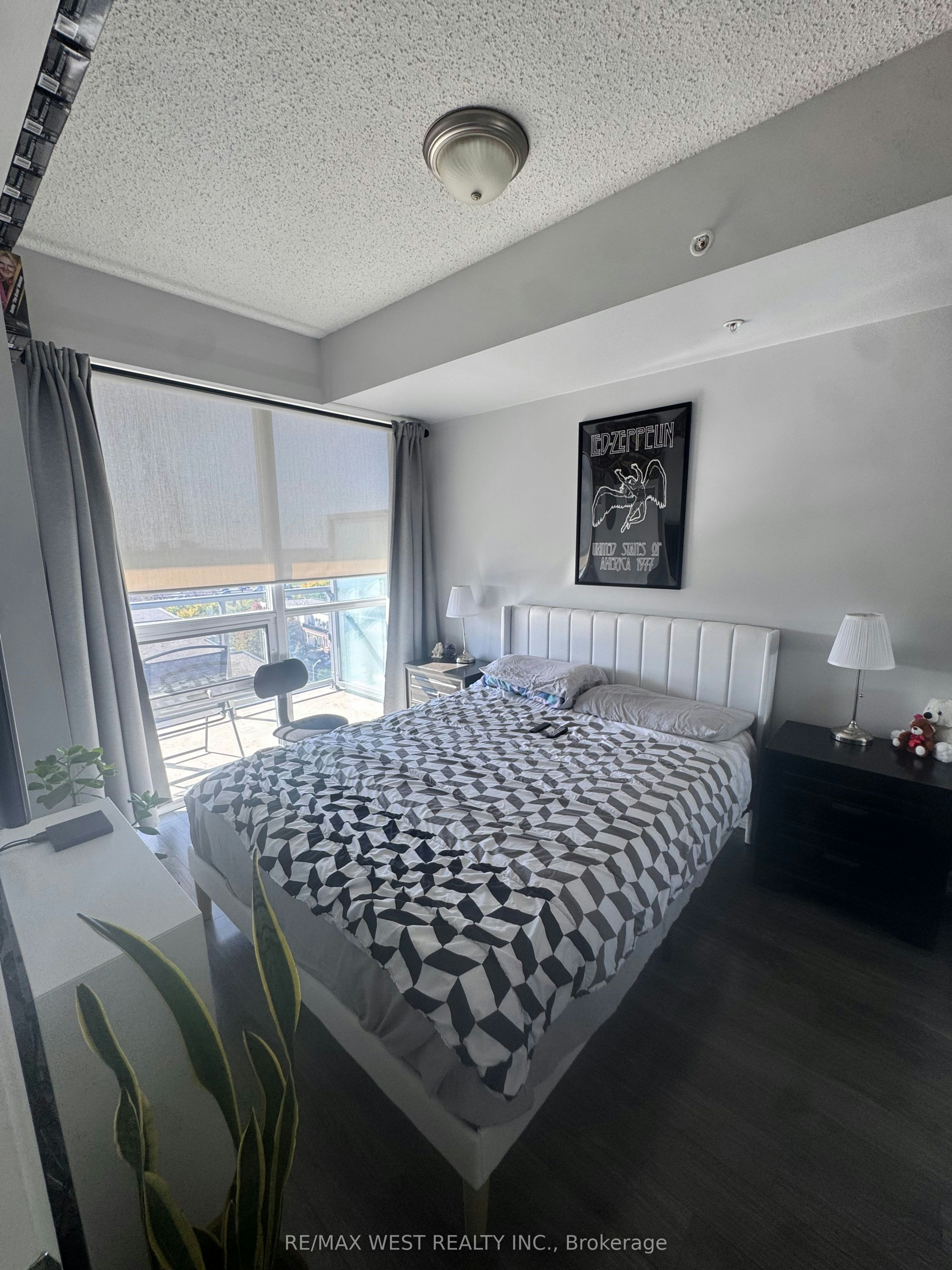 830-15 James Finlay Way, Toronto, ON, M3M 0B3 - 13