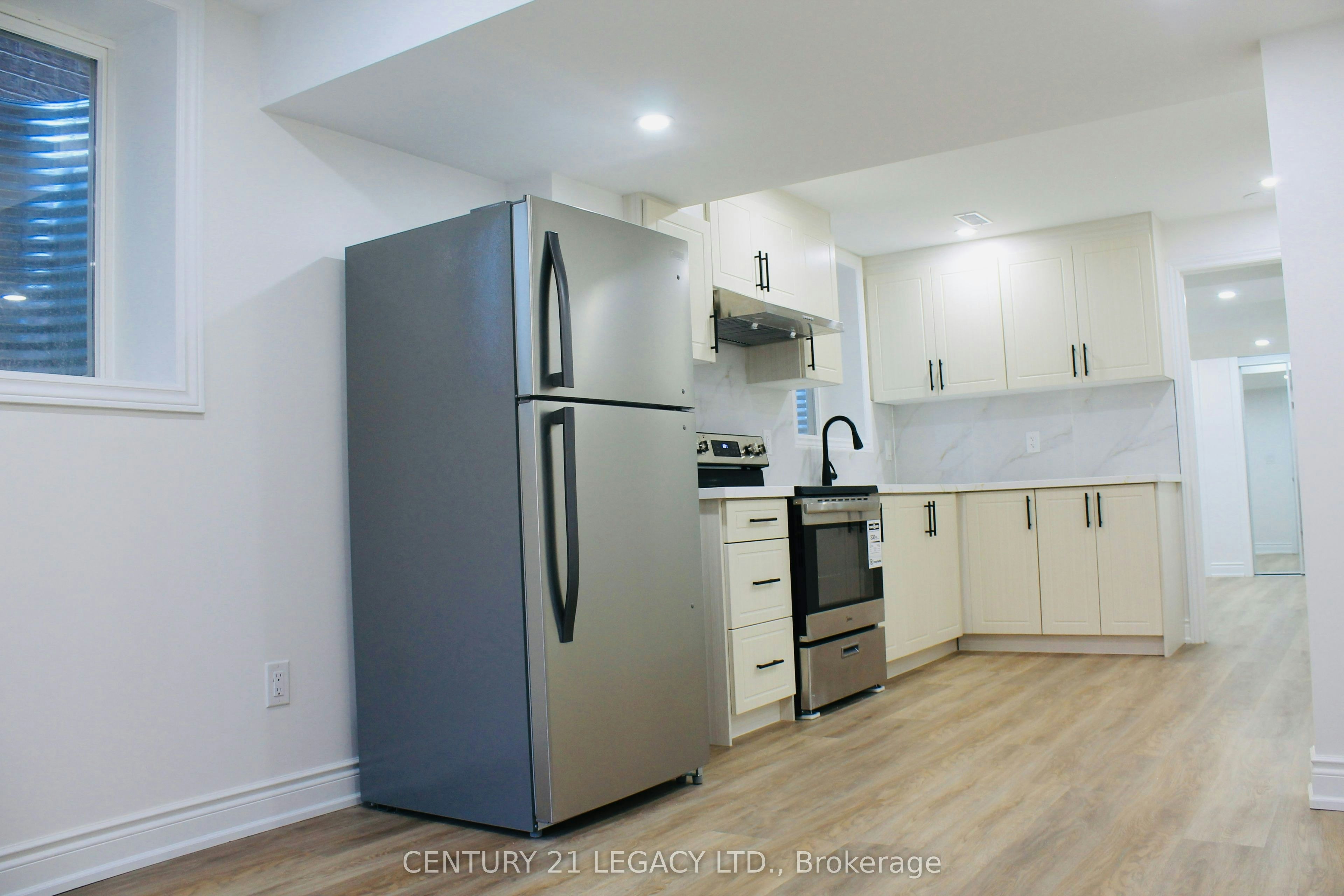 1267 Kovachik Boulevard, Milton, ON, L9E 1W7 - 8