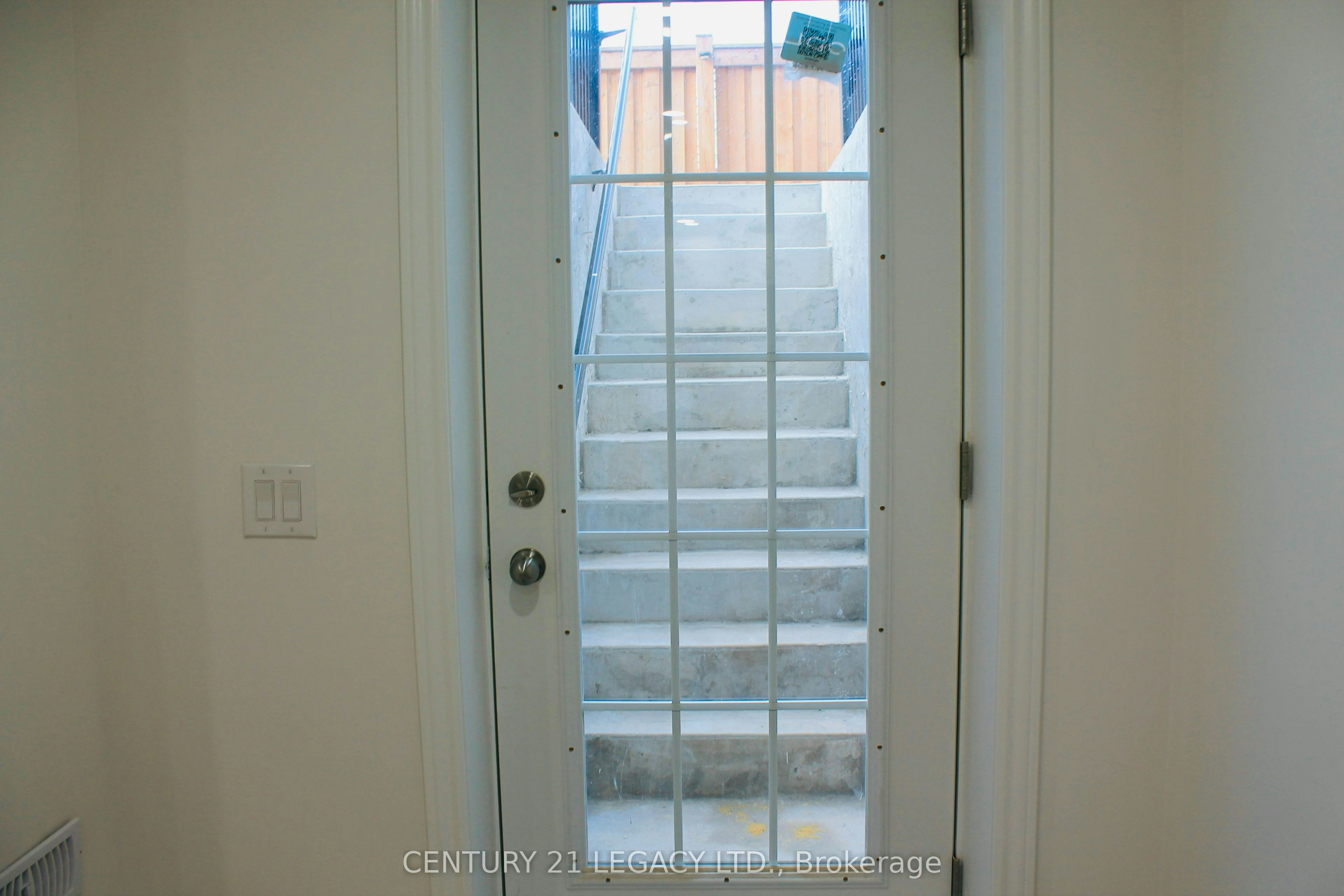 1267 Kovachik Boulevard, Milton, ON, L9E 1W7 - 4