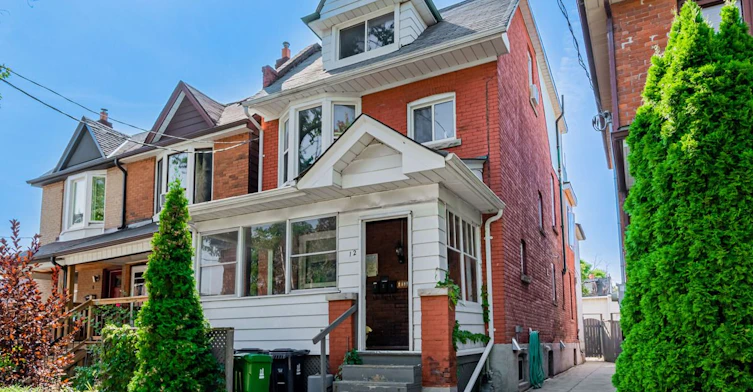 3-12 Salem Avenue, Toronto, ON, M6H 3C1 - 2
