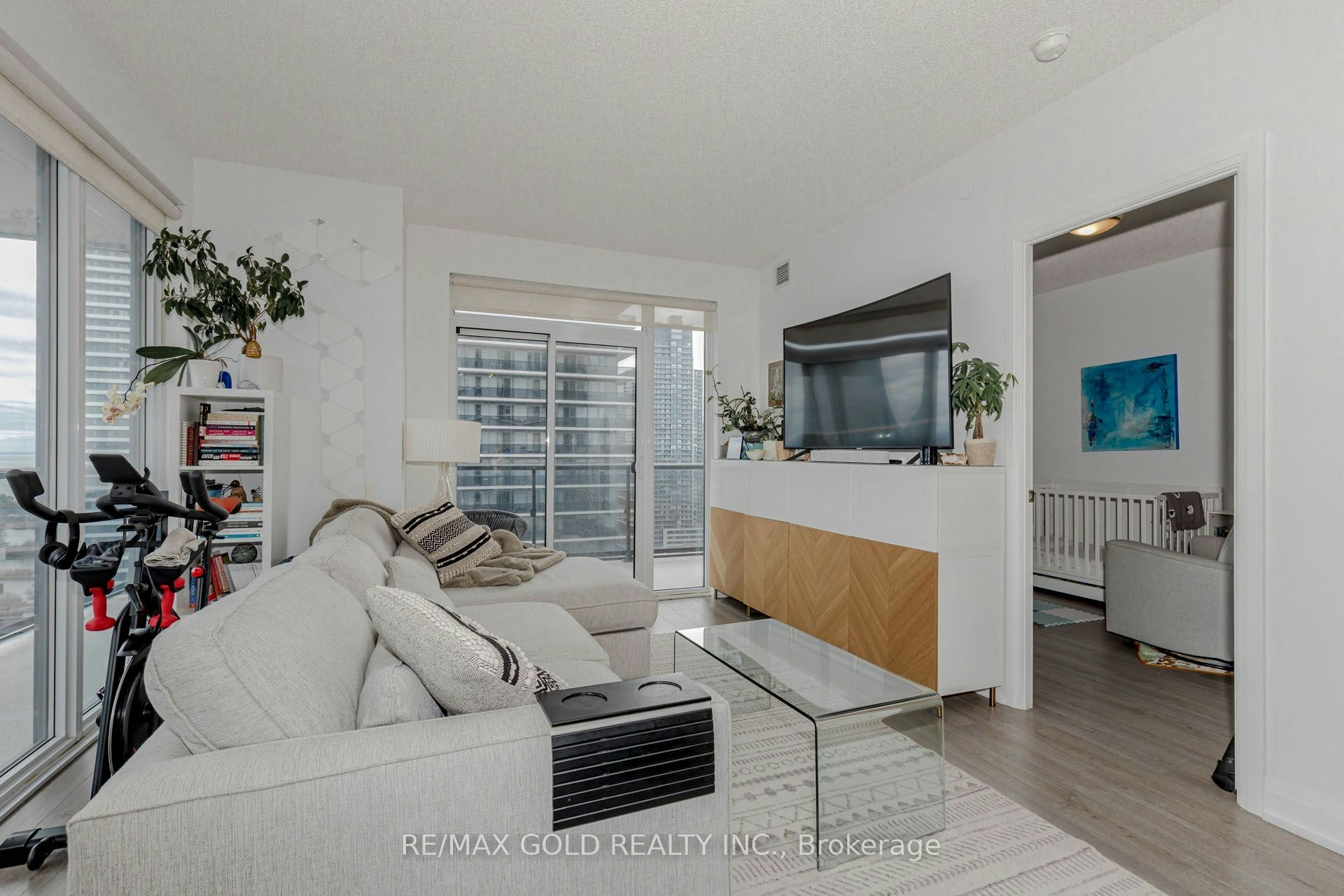 2203-56 Annie Craig Drive, Toronto, ON, M8V 0C8 - 18