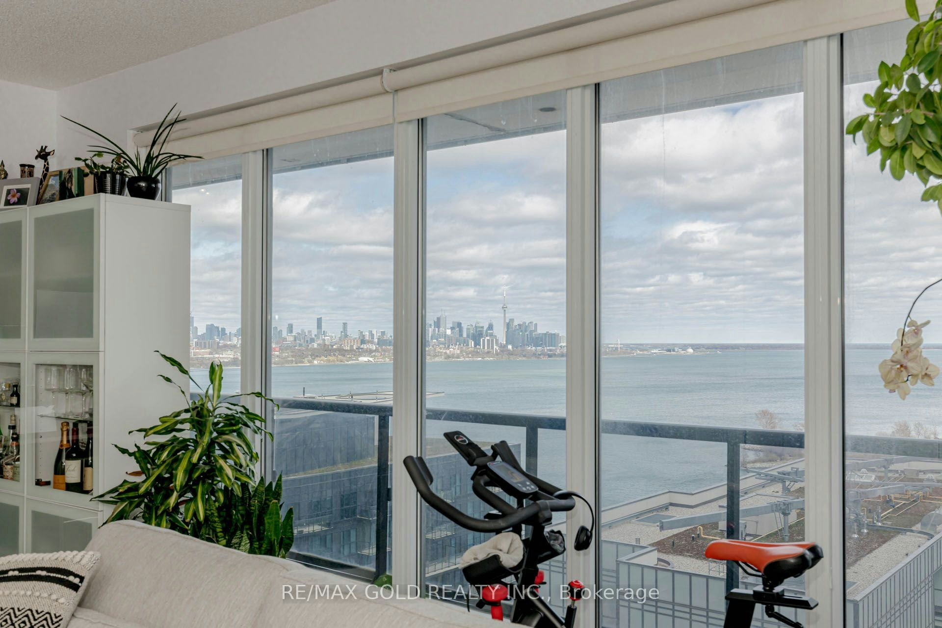 2203-56 Annie Craig Drive, Toronto, ON, M8V 0C8 - 20