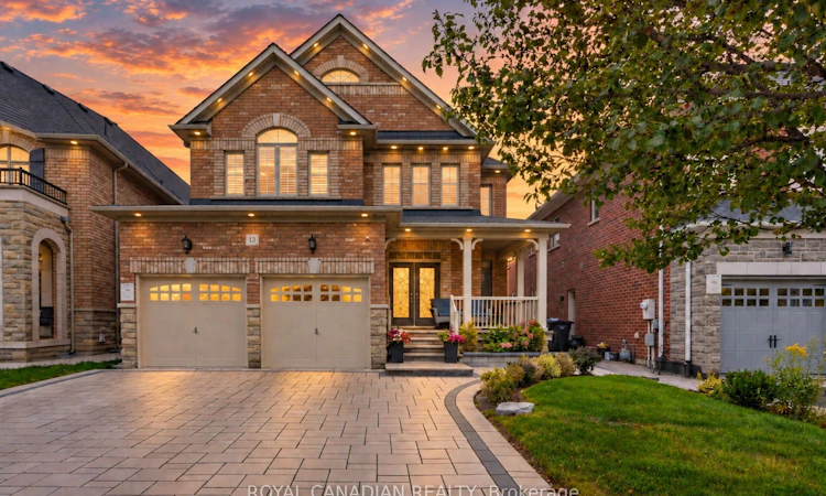 13 Island Grove