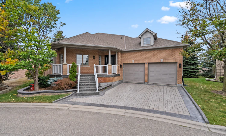 30 Orchard Park Gate