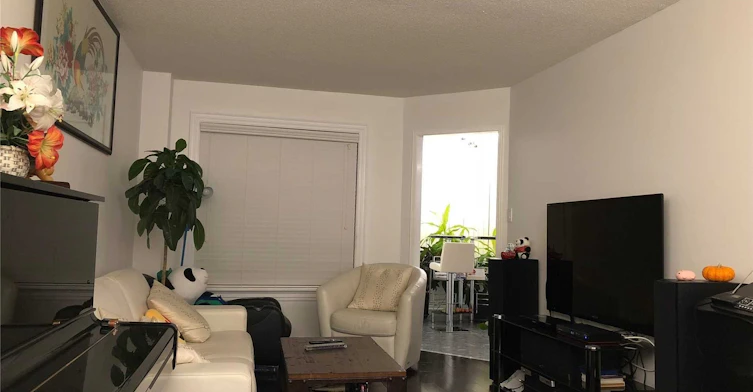 5590 Loonlake Avenue, Mississauga, ON, L5V 2E2 - 3