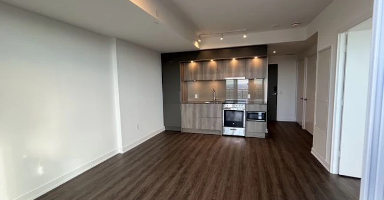 7004-448 Burnhamthorpe Road W, Mississauga, ON, L5B 0R4 - 3
