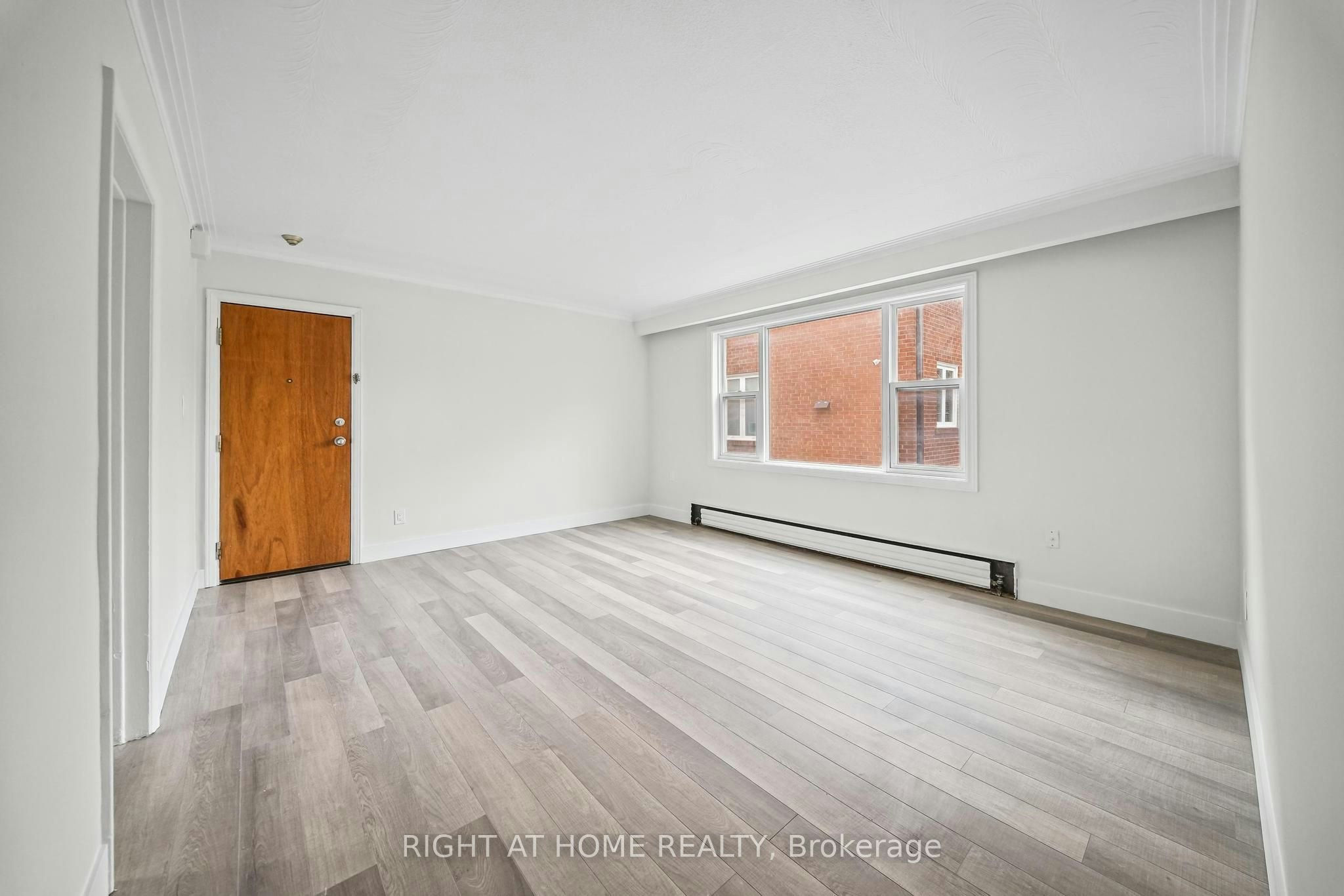3-32 Vanevery Street, Toronto, ON, M8V 1Y6 - 5