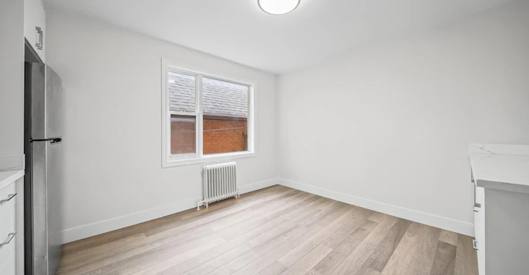 3-32 Vanevery Street, Toronto, ON, M8V 1Y6 - 11