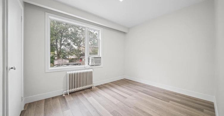 3-32 Vanevery Street, Toronto, ON, M8V 1Y6 - 16