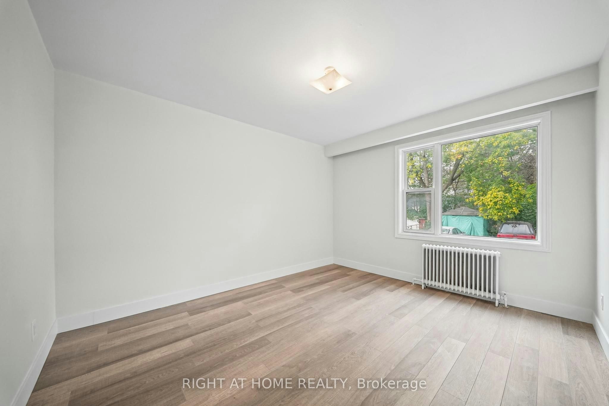 3-32 Vanevery Street, Toronto, ON, M8V 1Y6 - 13