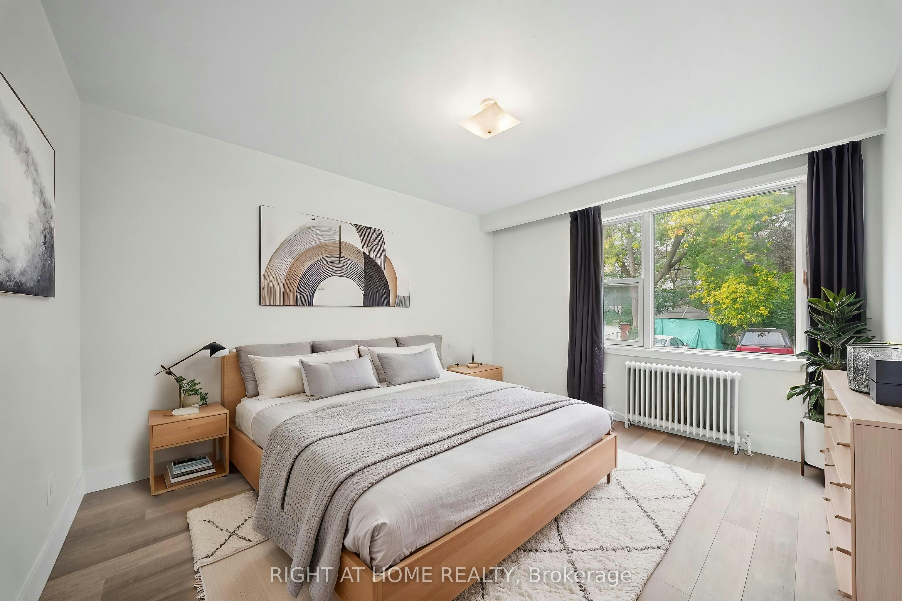 3-32 Vanevery Street, Toronto, ON, M8V 1Y6 - 3