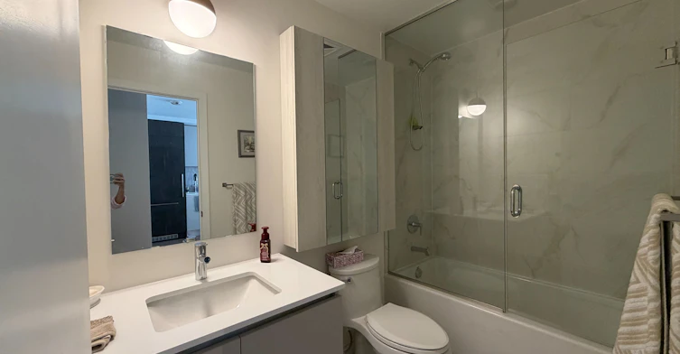 101-395 Dundas Street W, Oakville, ON, L6M 5R8 - 12