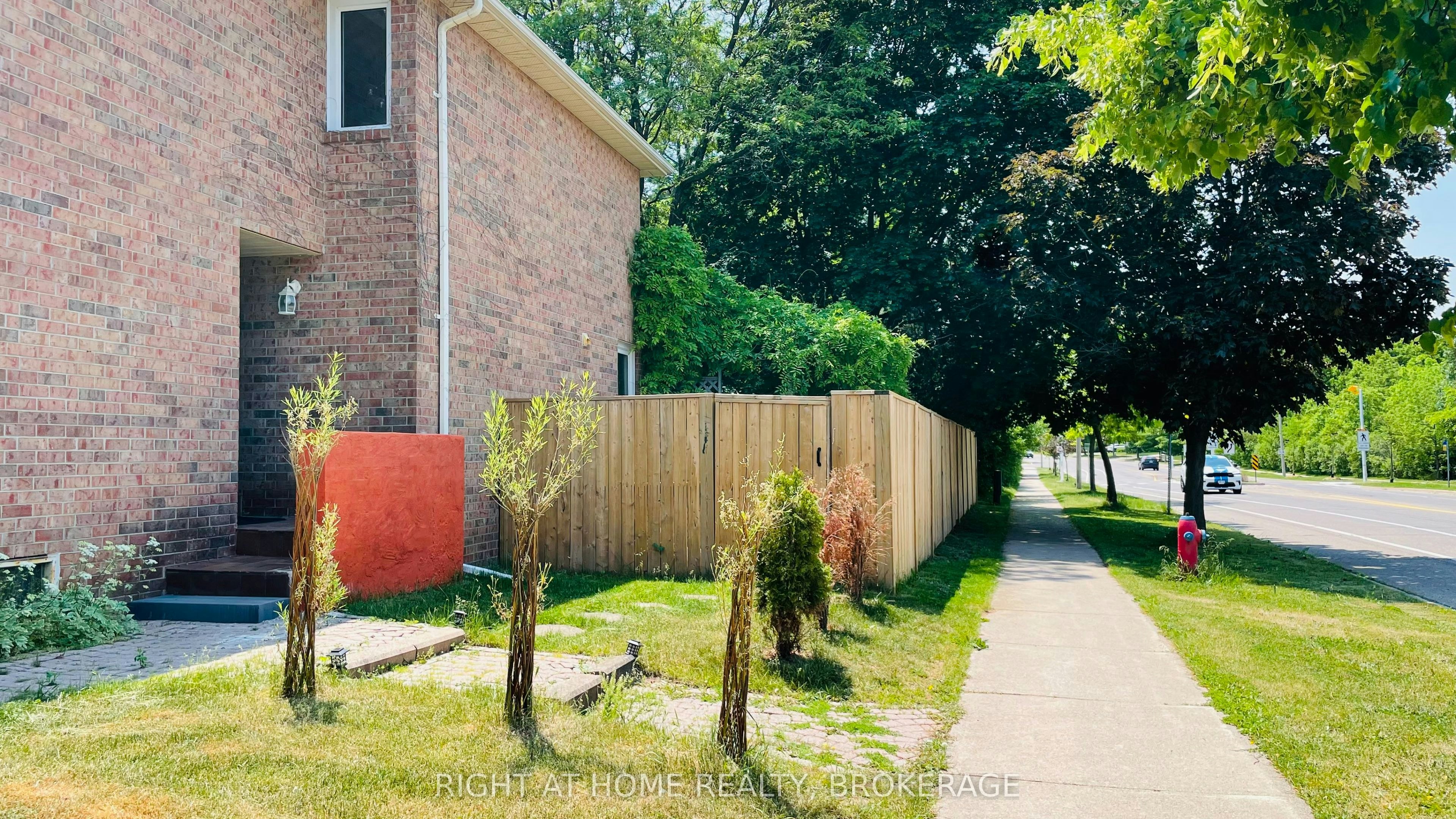 1207 Potters Wheel Crescent, Oakville, ON, L6M 1J3 - 22