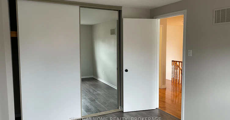 1207 Potters Wheel Crescent, Oakville, ON, L6M 1J3 - 15