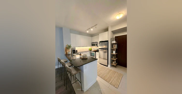 405-2470 Prince Michael Drive, Oakville, ON, L6H 0G9 - 5