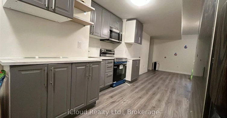 1-141 Marvin Avenue, Oakville, ON, L6H 0Y6