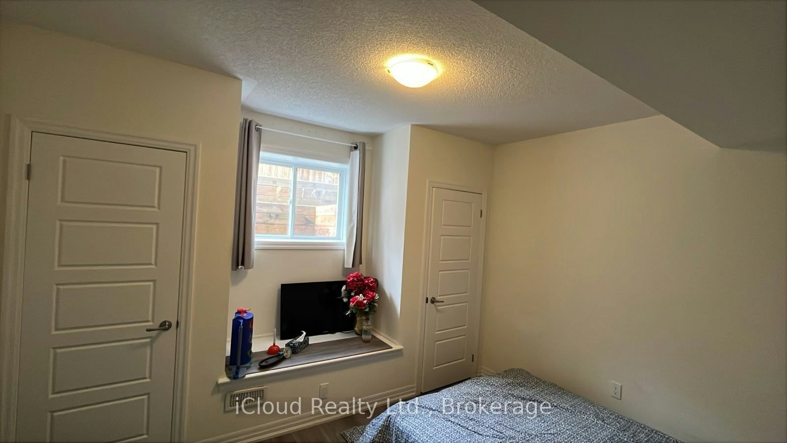 1-141 Marvin Avenue, Oakville, ON, L6H 0Y6 - 8