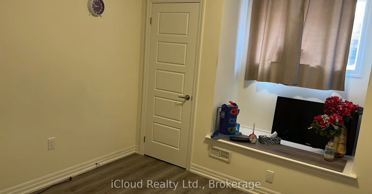 1-141 Marvin Avenue, Oakville, ON, L6H 0Y6 - 5