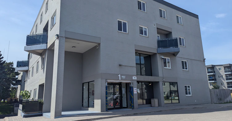 94-2001 Bonnymede Drive, Mississauga, ON, L5J 4H8